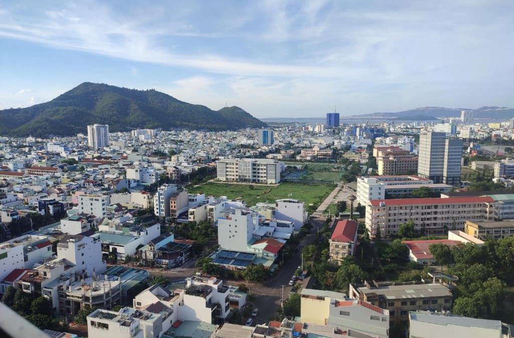 Quy Nhon Apartment | KHÁCH SẠN QUY NHƠN 3 phòng ngủ, chất lượng 4 sao, giáp biển view trên cao nhìn hết Quy Nhơn