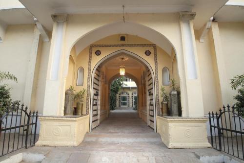 Pink City Hotel | Khatu Haveli