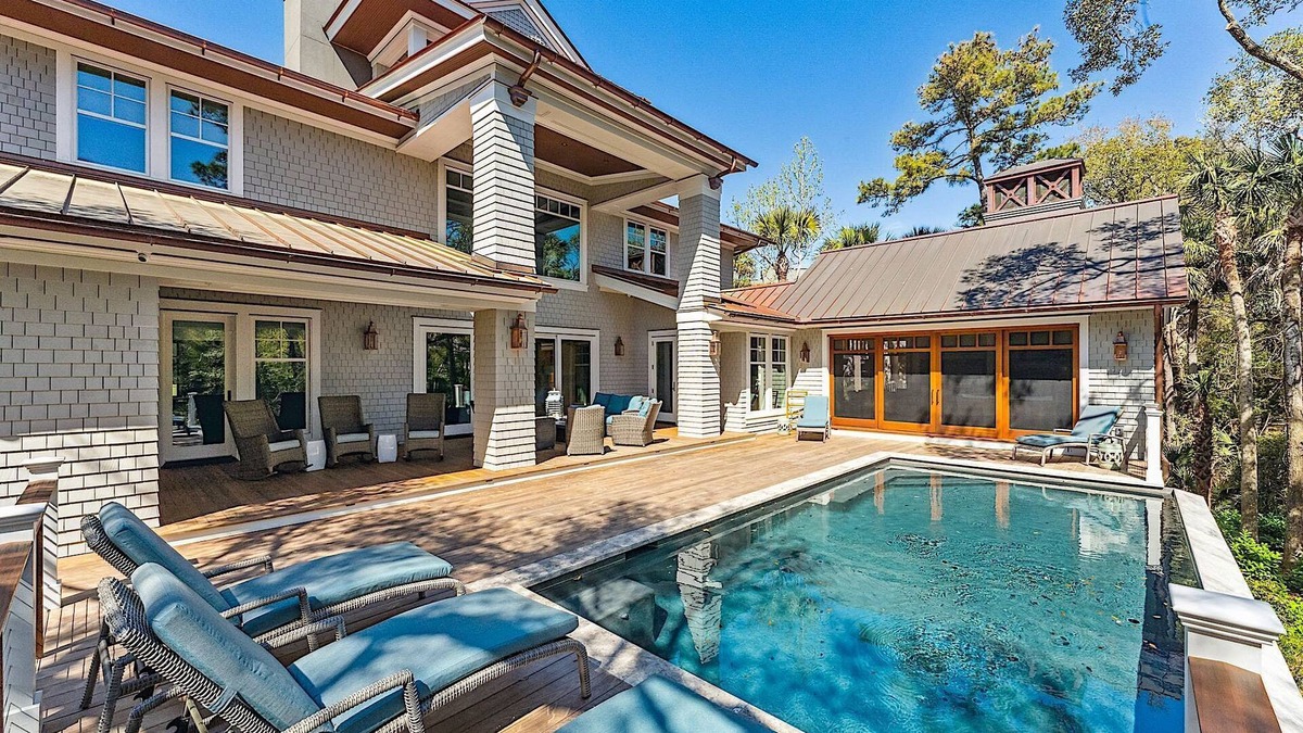 Vanderhorst Plantation House | KIAWAH ELEGANCE: Near Beach, Private Outdoor Space w/Pool - New Build
