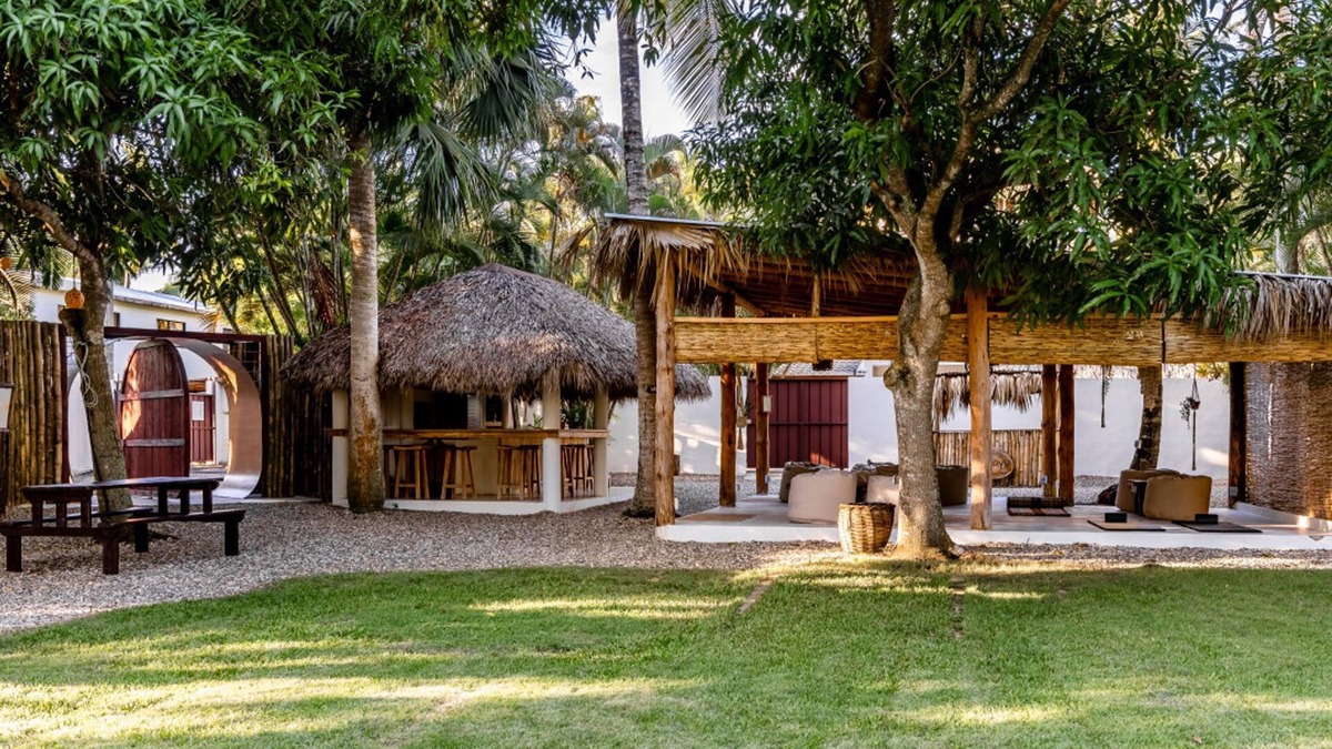 Cabarete Villa | Kibayo Lagoon Villa With Palm Tree Garden Lagoon