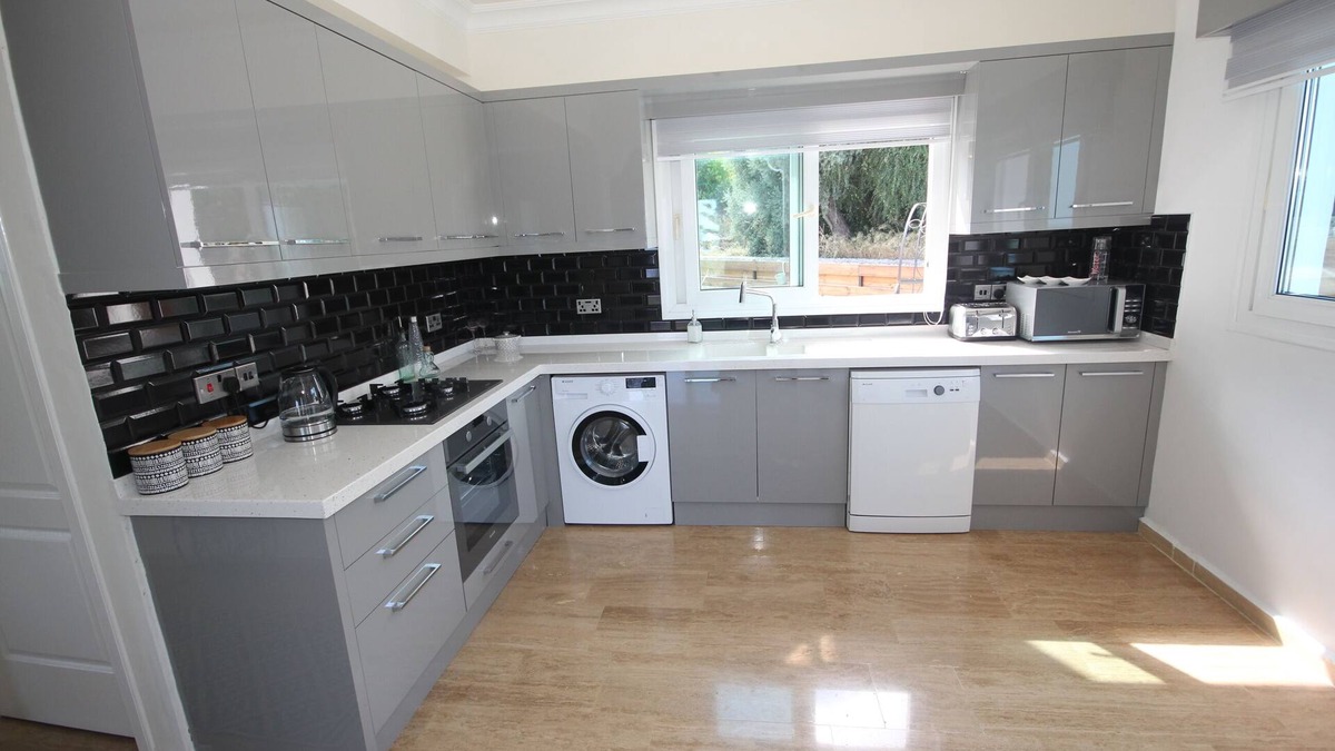 Karsiyaka Villa | Kick back and relax in this calm, stylish space.nNew for Summer 2024.n