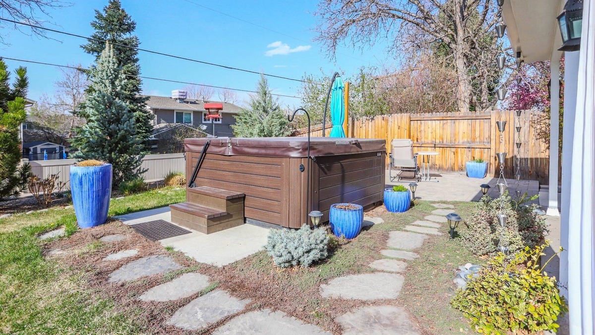 Hampden House | Kid-friendly house w/ hot tub, large yard, near parks and trails!