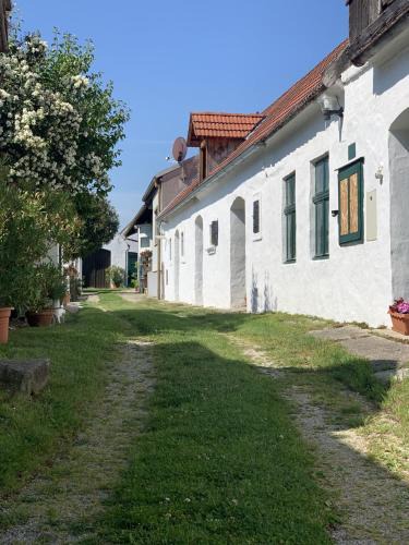 Purbach am Neusiedlersee Apartment | Kieslinghof