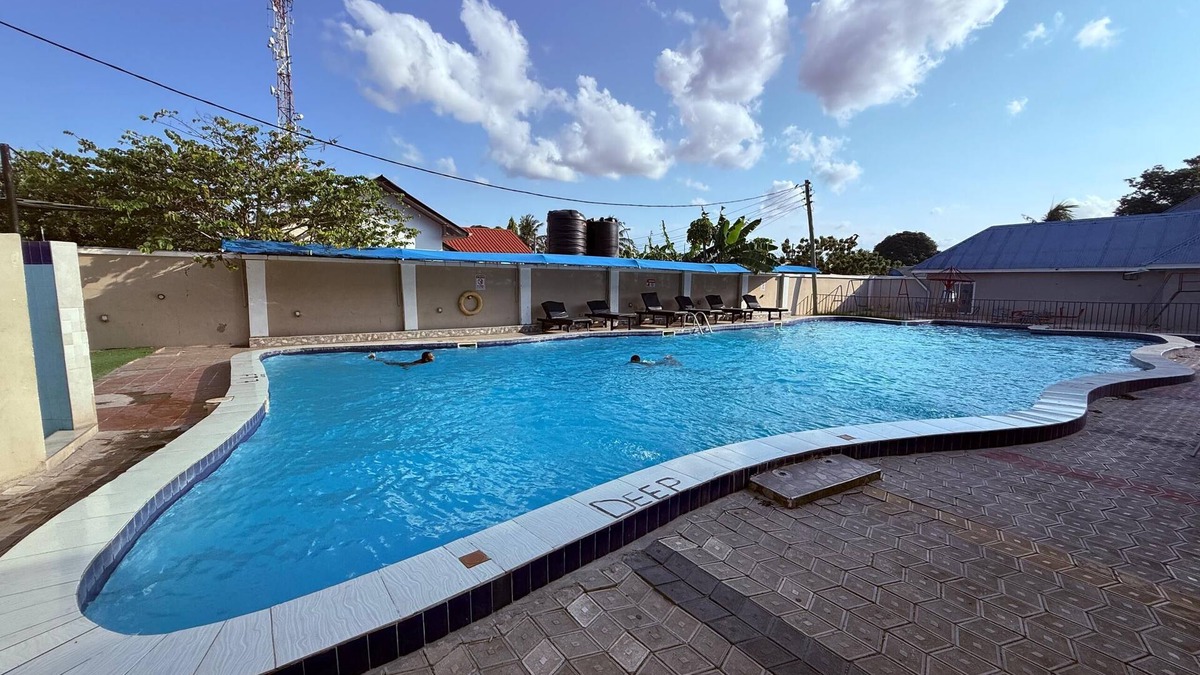 Dar es Salaam Hotel | Kijichi Gateway Hotel