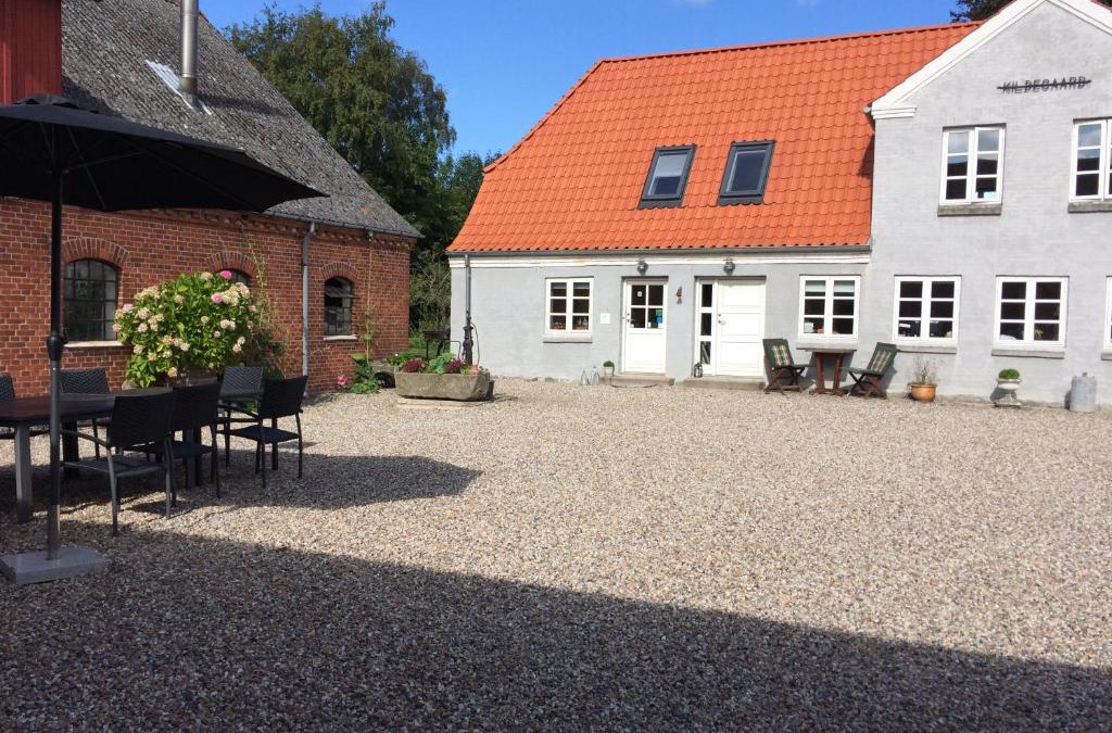 Frørup Bed & Breakfast | Kildegaarden Bed & Breakfast