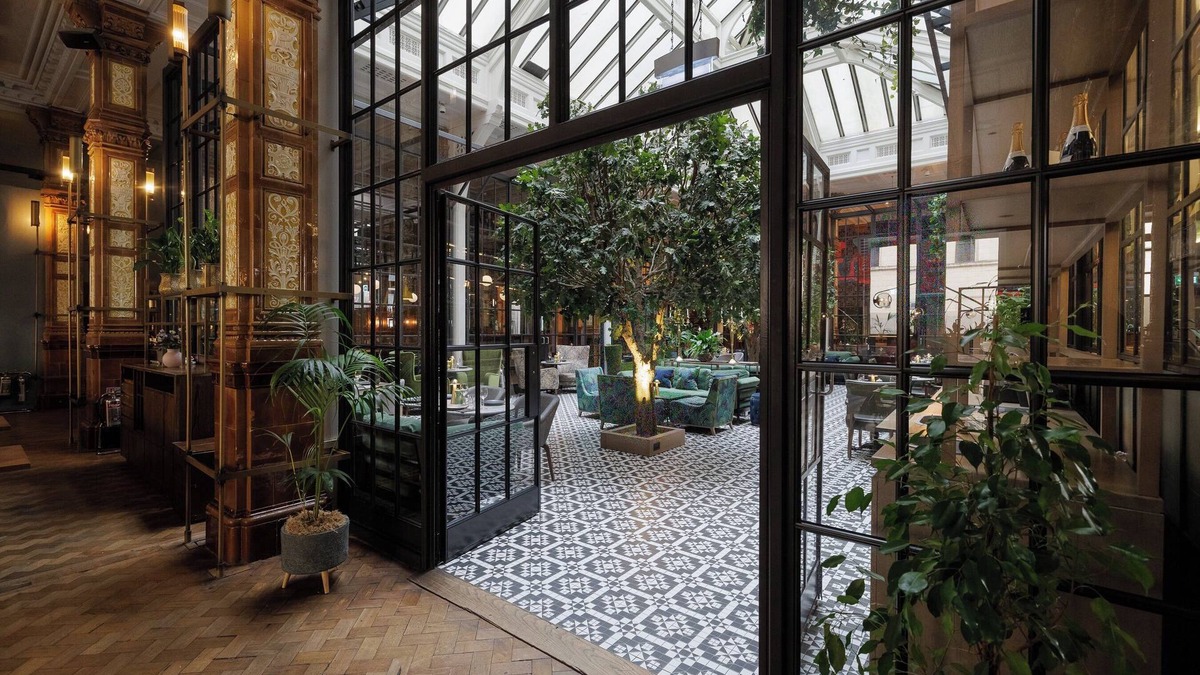 Manchester City Centre Hotel | Kimpton Clocktower by IHG