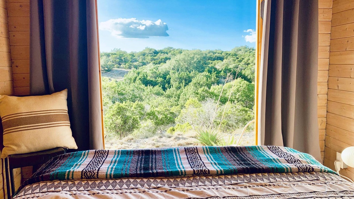 Dripping Springs Cabin | Kindness Cabin @ 13 Acres - Yoga/Stargaze/Hike