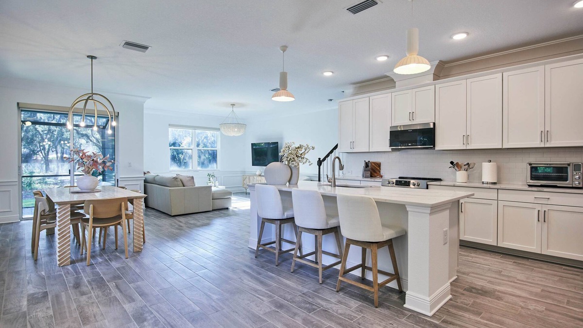 Sarasota House | King Ensuite w/adjustable bed/New heated pool