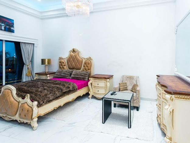 Santeo House | King larrison,s villa