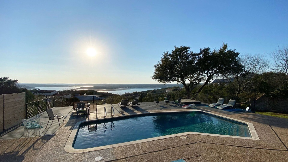 Vista Grande House | King Of The Hill @ Lake Travis! Pool, Spa, Sunset Views Over Arkansas Bend!