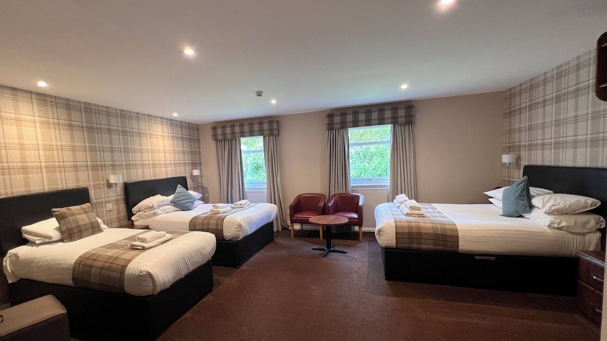 Stirling Hotel | King Robert Hotel