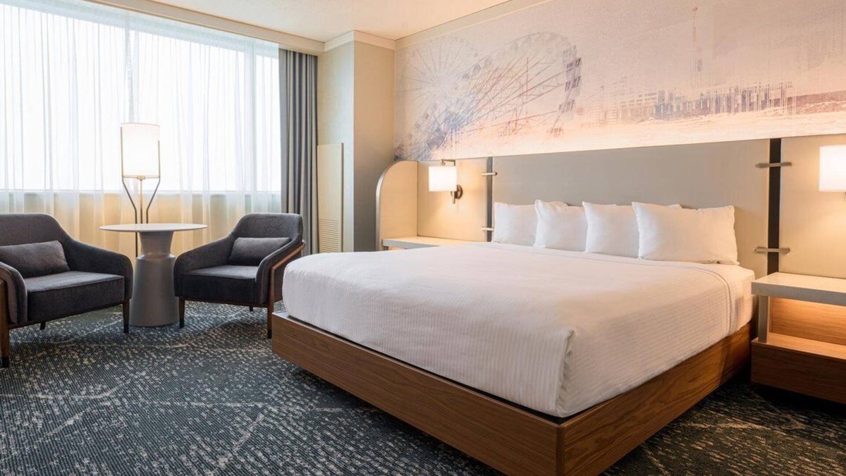 Atlantic City Hotel | King Room at a 4⭐️ Hotel