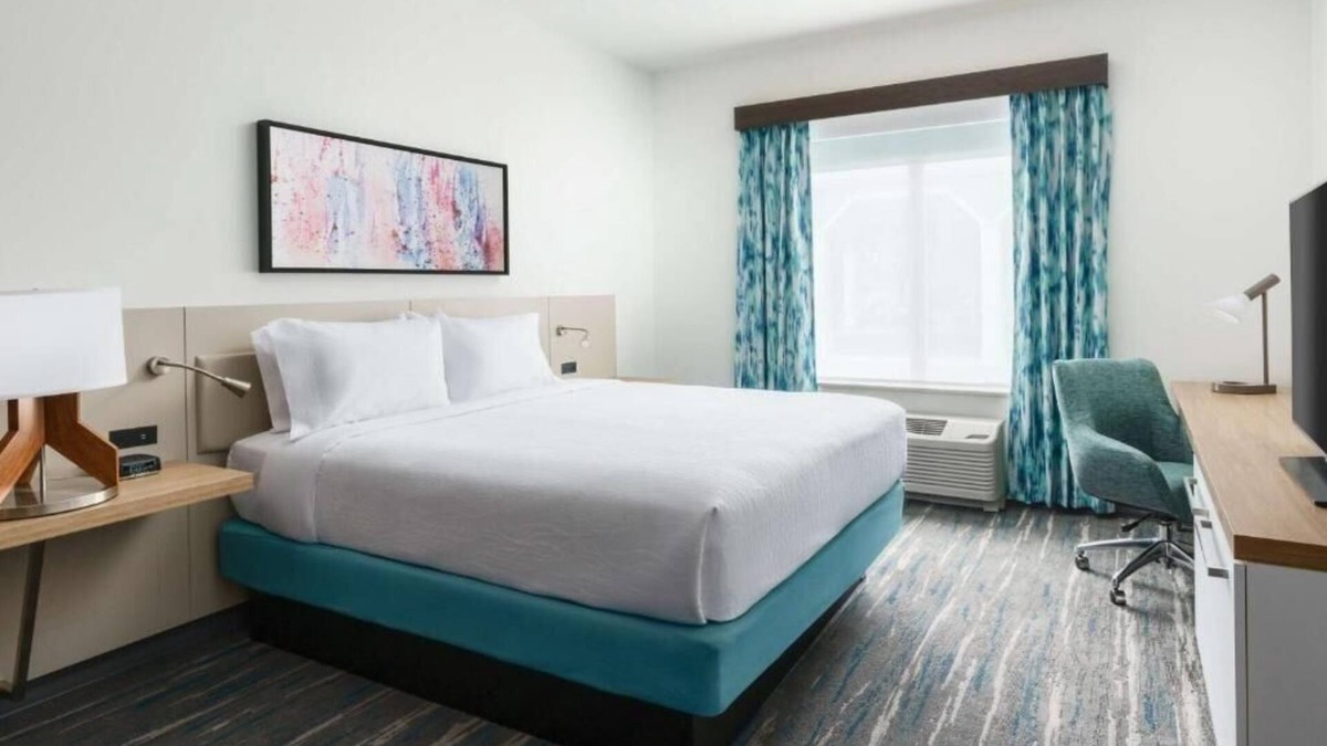 Apopka Apartment | King Room Near Kit Land Nelson Park ORL