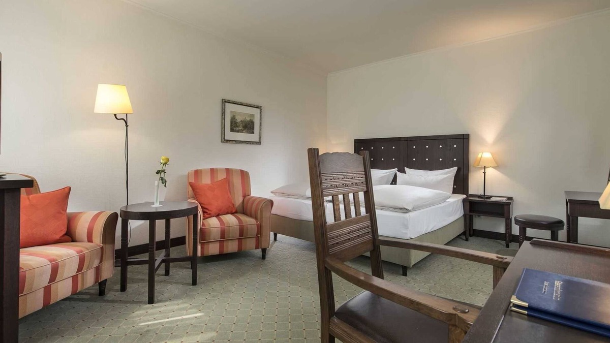 Lutherstadt Wittenberg House | King size bed double room comfort - Best Western soibelmanns Wittenberg