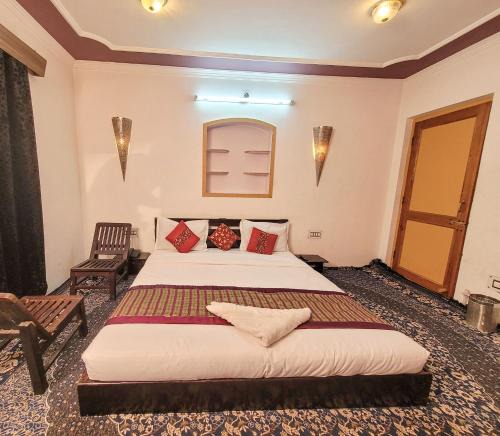 Brein Hotel | King Sultan Palace
