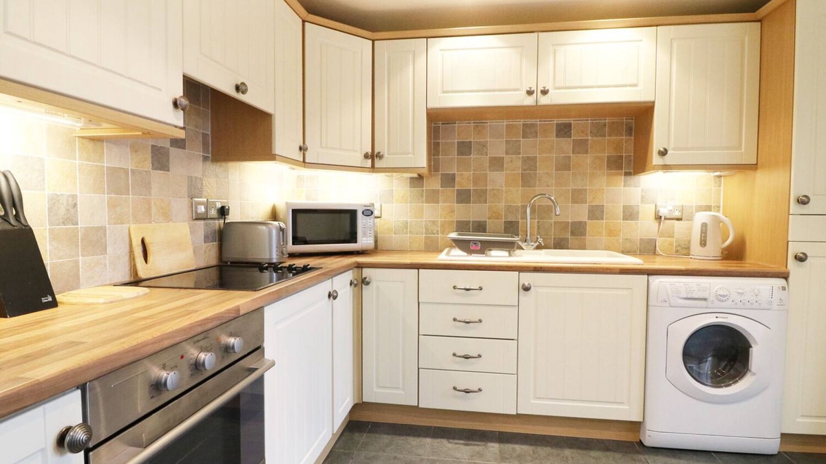 Staveley Cottage | Kingfisher Barn