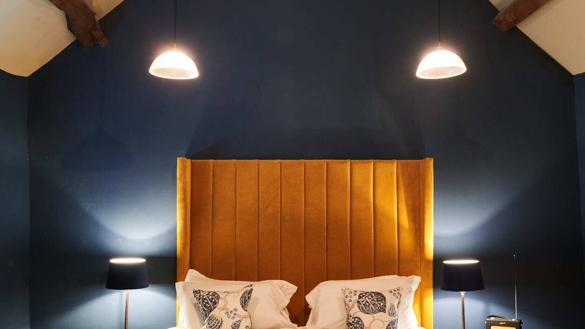 Woodstock Hotel | Kings Arms Hotel