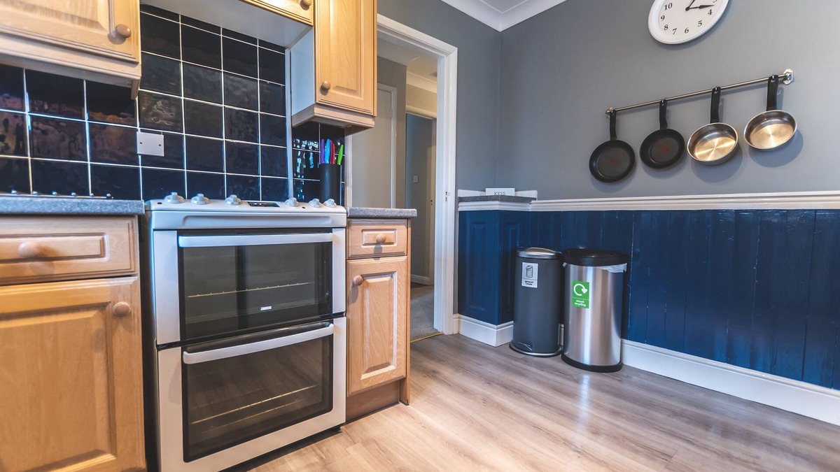Bursledon Apartment | Kings Field Maisonette