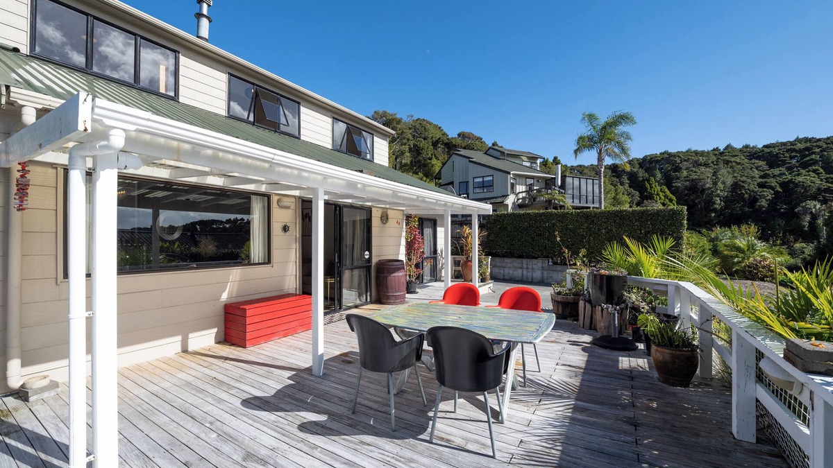 Paihia House | Kings Summer House - Paihia Holiday Home