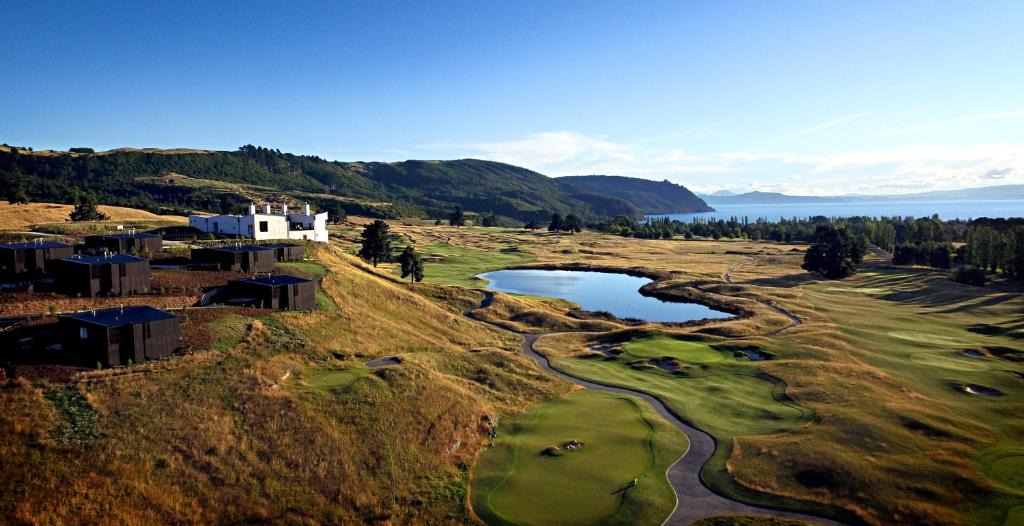 Kinloch Cabin | Kinloch Manor & Villas
