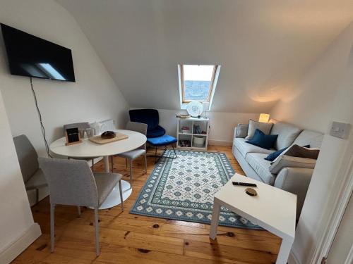Kinvara Apartment | Kinvara harbour retreat