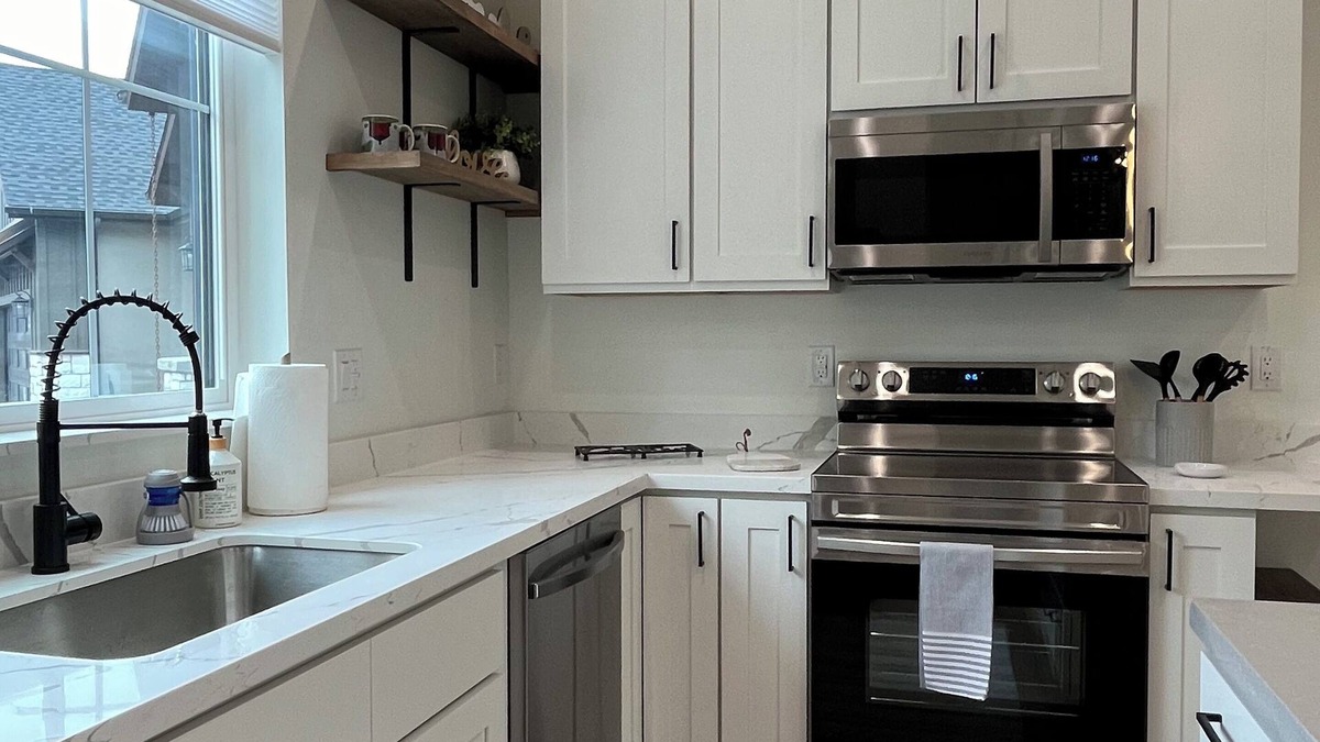 Prescott Villa | Kirk’s Kasita~ a charming 1-bedroom Kasita with WiFi, AC in beautiful Prescott!
