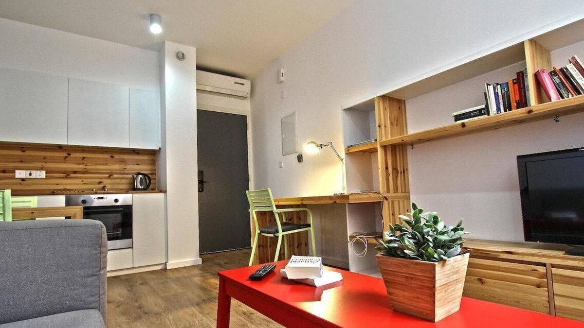 Historical Center Apartment | Kitonas 301-apartment-apartment-ensuite shower