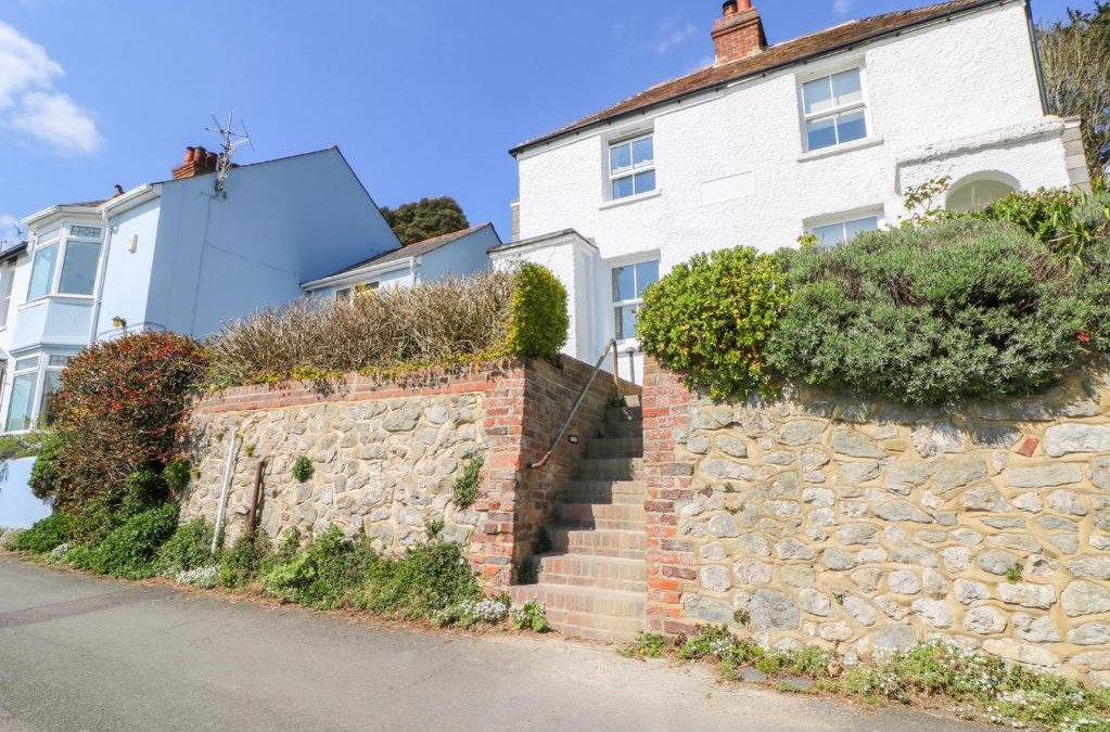 Hythe House | Kits Cottage