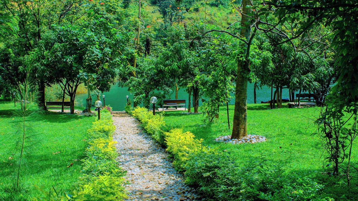 Kibuye Hotel | Kivu Breeze Hotel