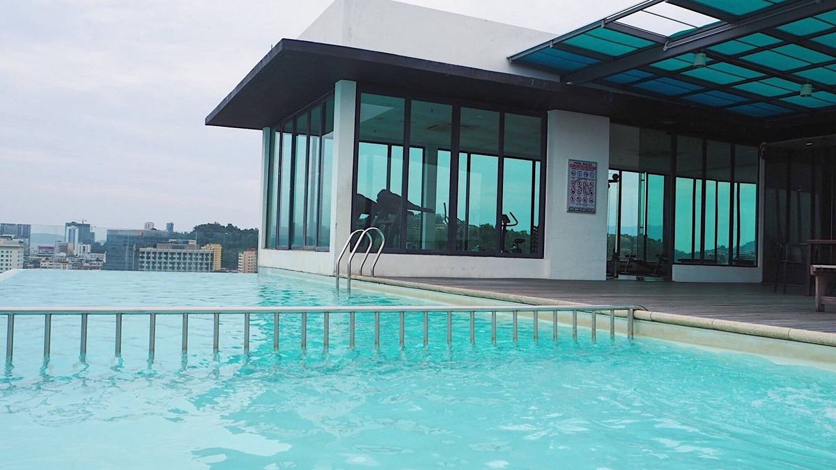 Downtown Kota Kinabalu Apartment | Kk Sky Suites @ Sleepywoods