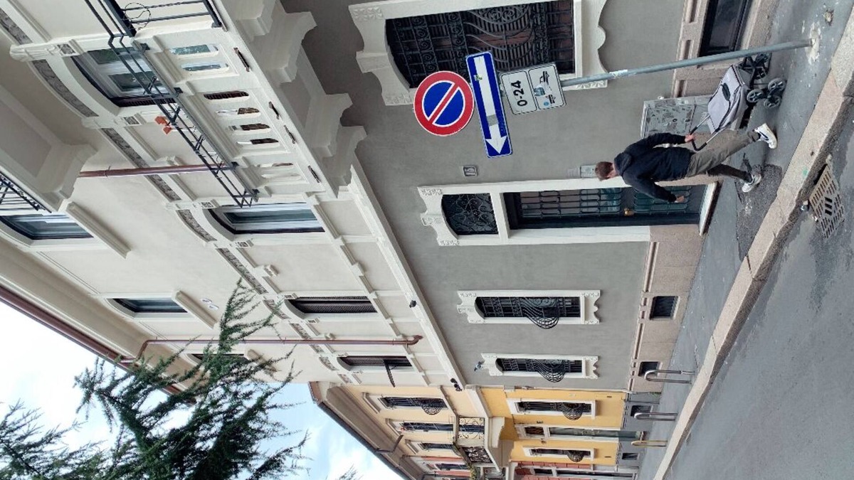 NoLo Apartment | KKKKKOOOOUUUBBBBBB
