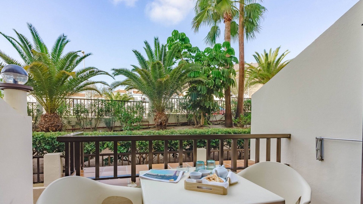 Los Cristianos Hotel | Klayman Olivina Aparthotel