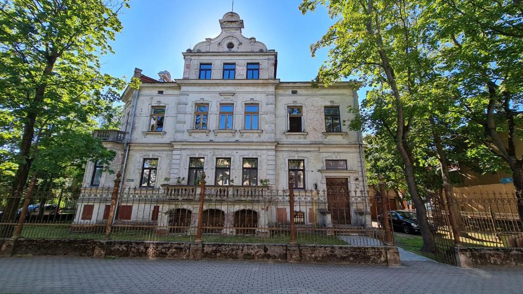 Liepaja Apartment | Kleinenberg's villa apartment