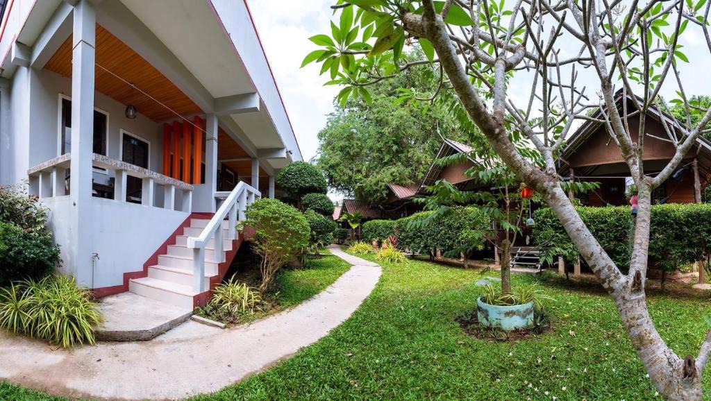 Ko Lanta Hotel | KLONGNIN NATURE HILL