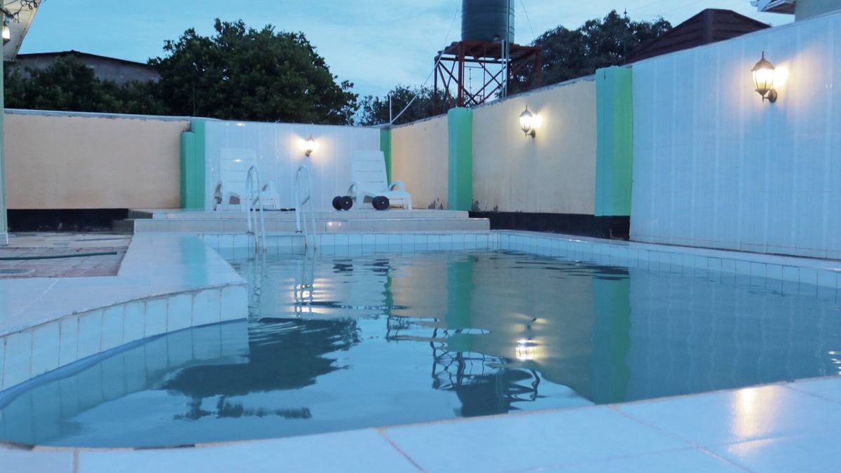 Livingstone House | KM Executive Lodge