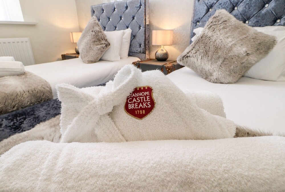 Stanhope Apartment | Knights Corner Stanhope Castle, STANHOPE