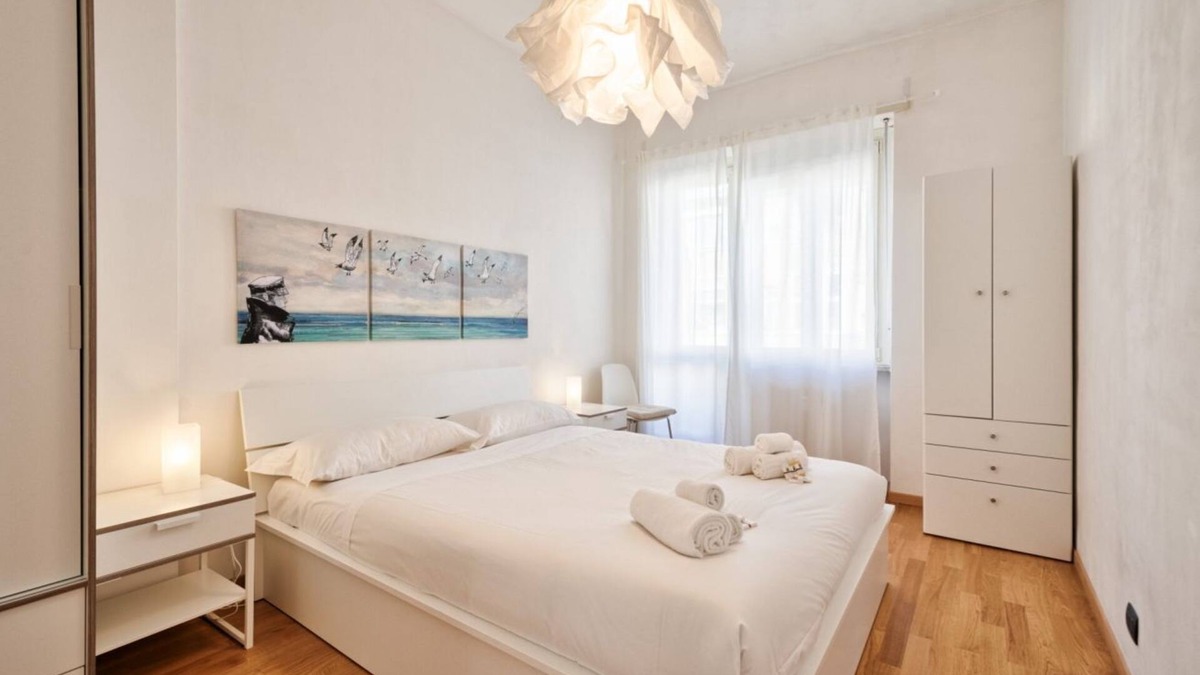 San Donato Apartment | Knock Knock 10 min from Maria Vittoria Flat Hospital