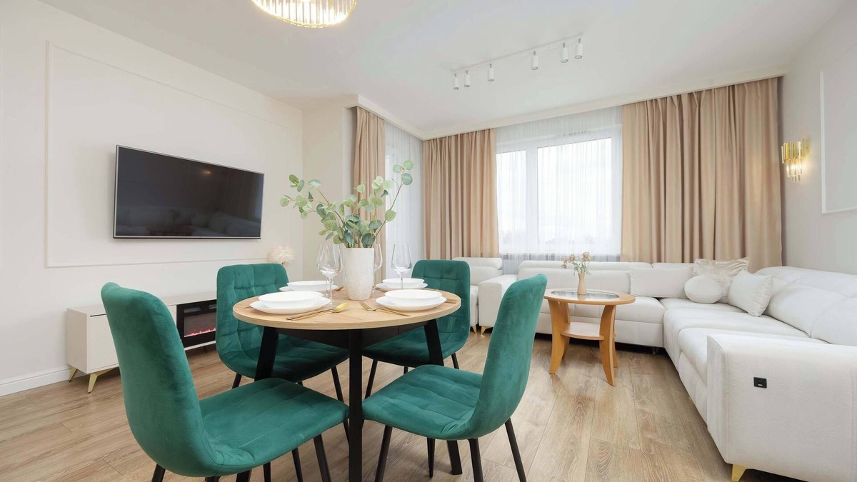 Bialoleka Apartment | Kościeszów 4 | Warsaw | Elegant Apartament | Parking