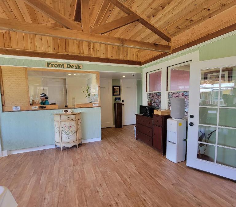 Hawi Hotel | Kohala Village INN