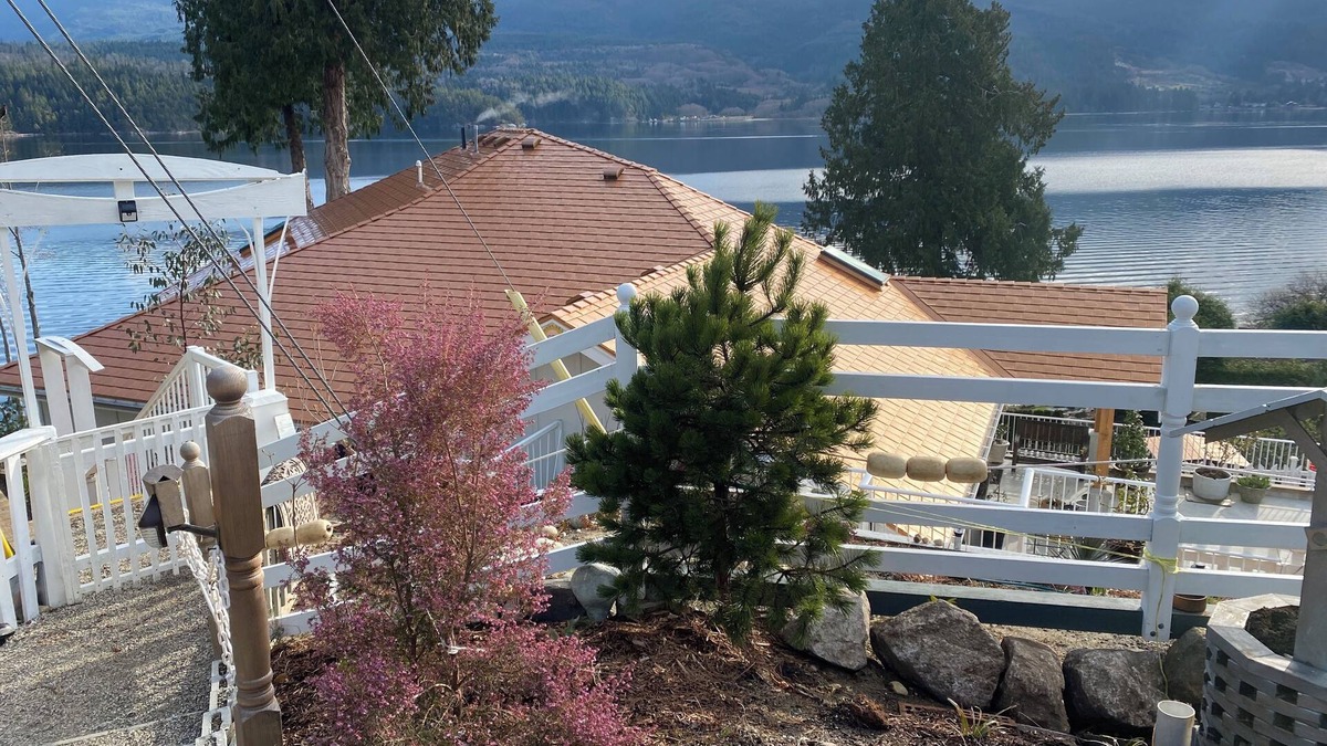 West Porpoise Bay Apartment | Koka Coast By The Sea-1- Private Suite 6406 Gale Ave N
