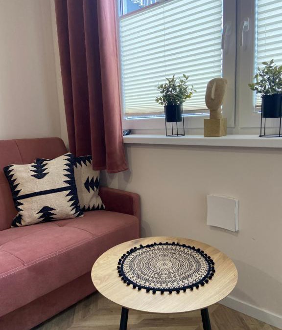 Debina Apartment | Kolorowy Apartament 26