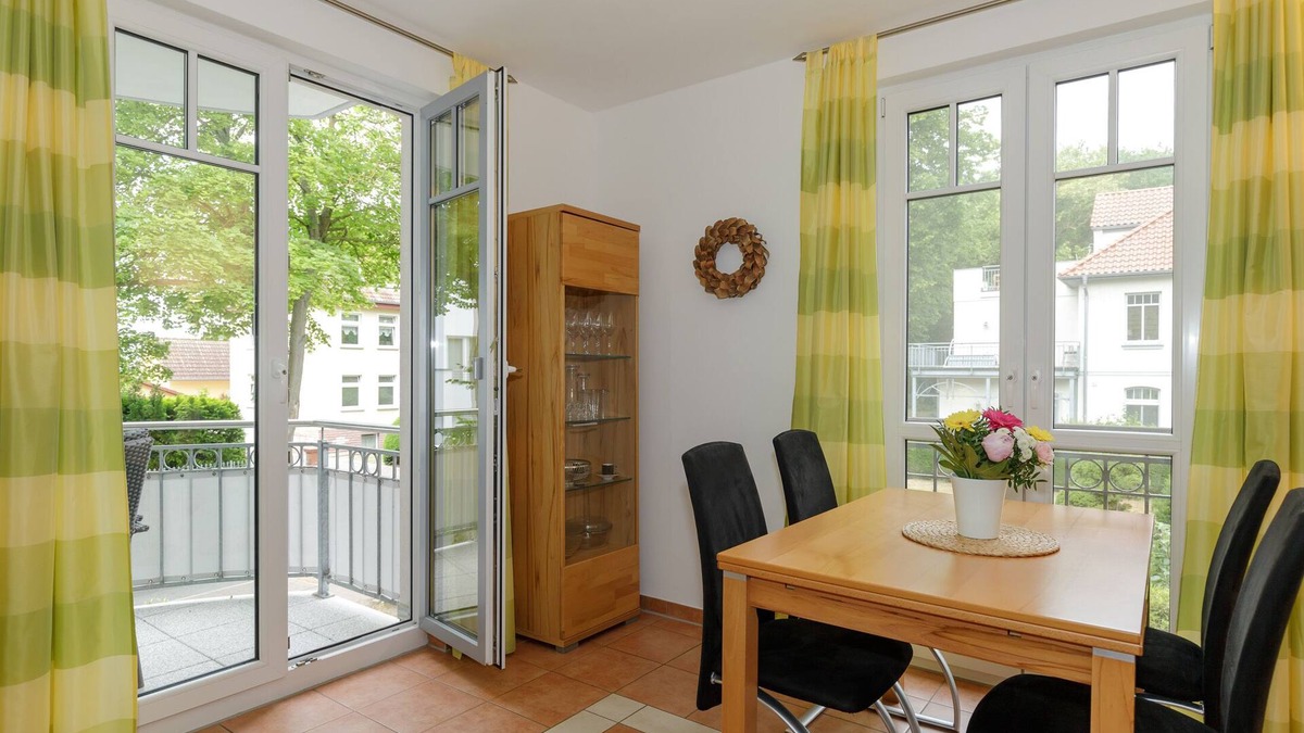 Alt Gaarz Apartment | Komfortable und Geschmackvoll Eingerichtete 3-raum-wohnung für 4 Personen