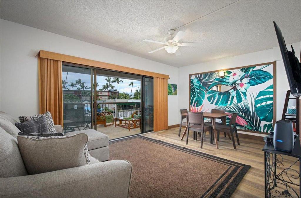 Historic Kailua Village House | Kona Plaza 210