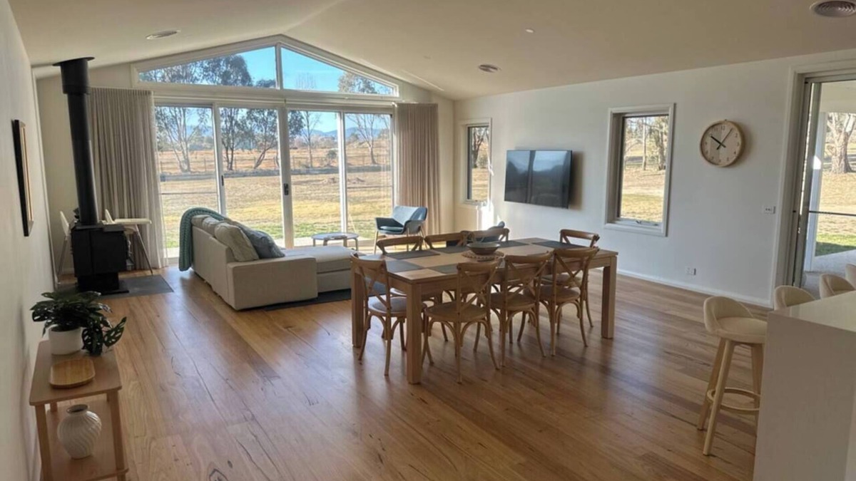 Mansfield House | Kookaburra Views Retreat