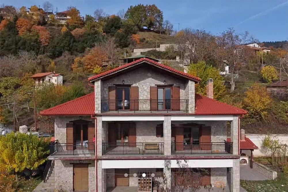 Kaloskopi House | Koukouvistahouse