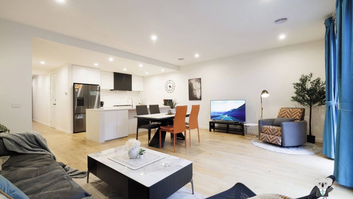 Burwood East House | KozyGuru | Burwood East | Quiet and Stylish Retreat
