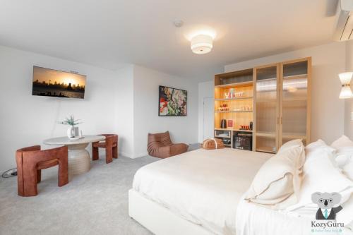 Forestville Apartment | KozyGuru | Forestville | Boutique Style Studio Apt