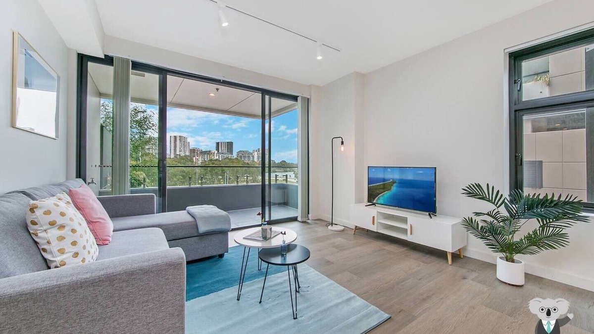 Wolli Creek Apartment | KOZYGURU | Wolli Creek | Kozy 1 Bed APT | Sydney Airport and Sydney CBD