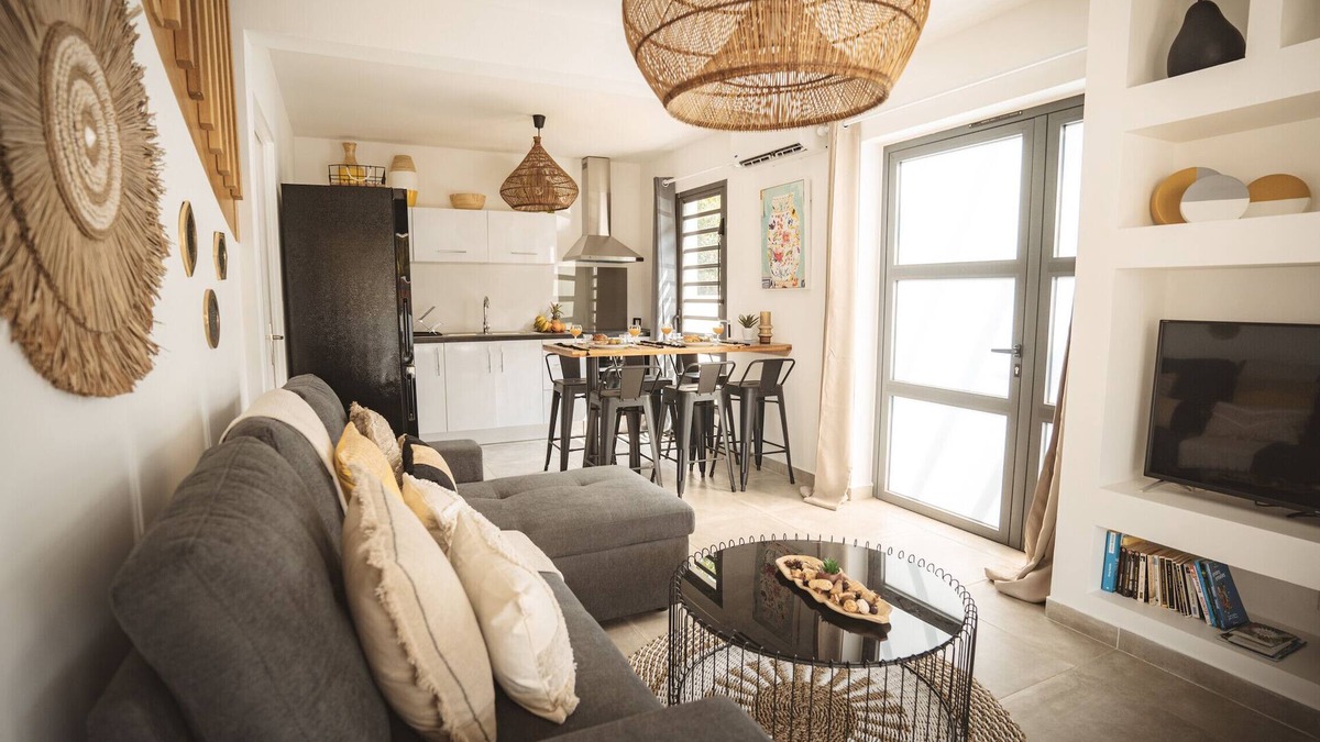 Saint-Pierre De La Reunion Villa | Kozykaz, Notre Villa Cocooning Avec Piscine