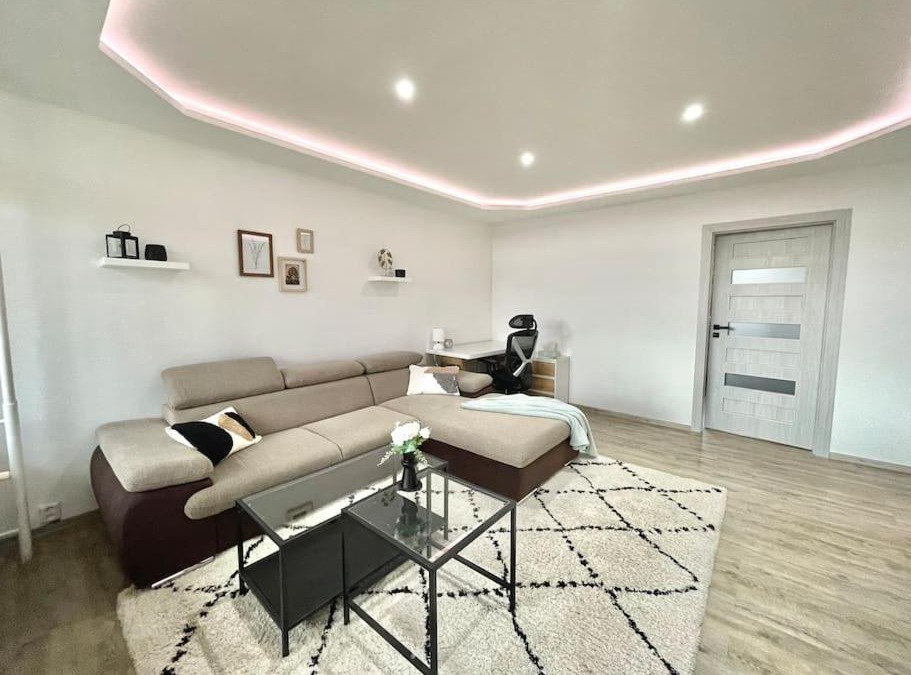 Liberec Apartment | Krásný zrekonstruovaný byt 3+1